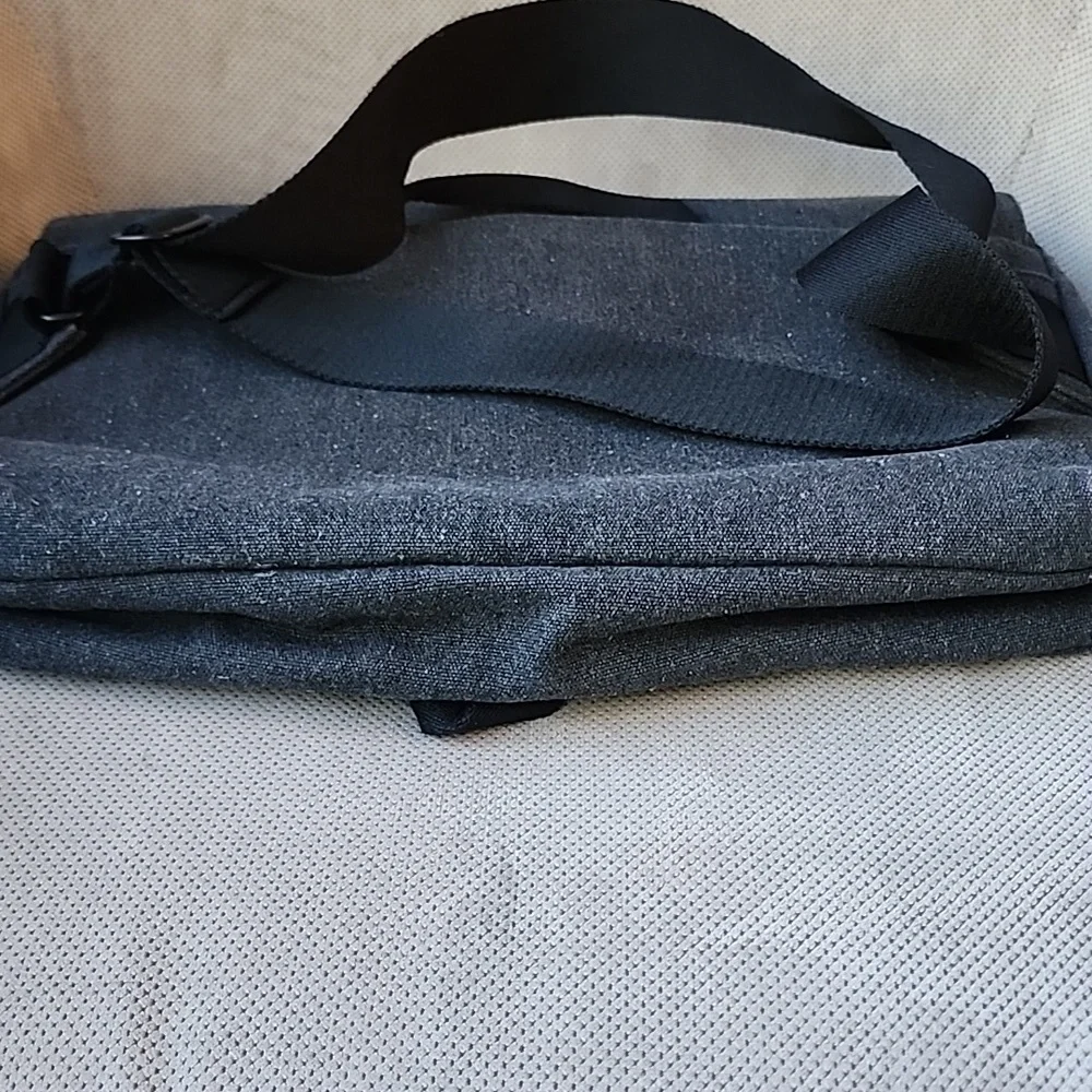 Everlane  Bag